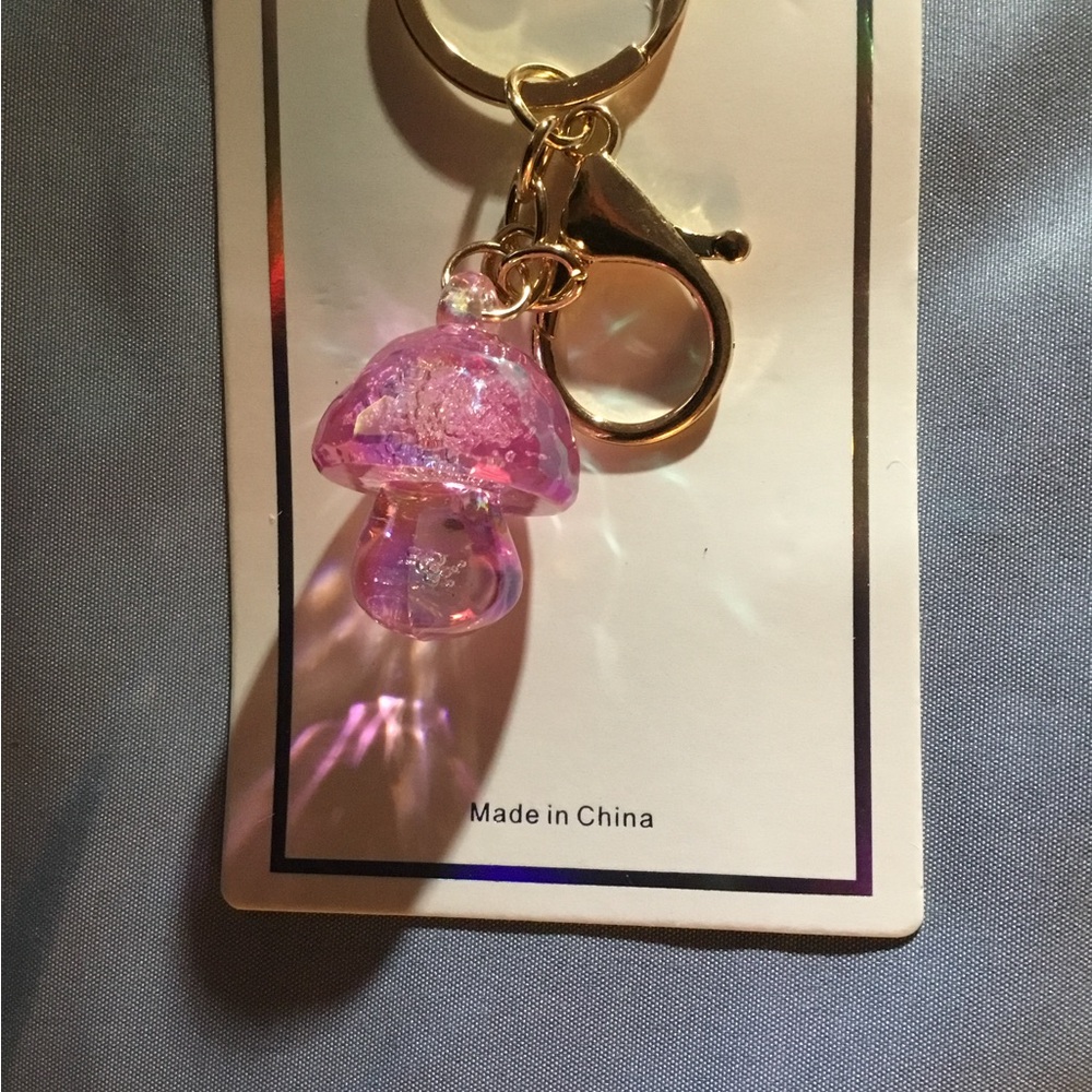 Pink Mushroom Keychain - Picture 2 of 3